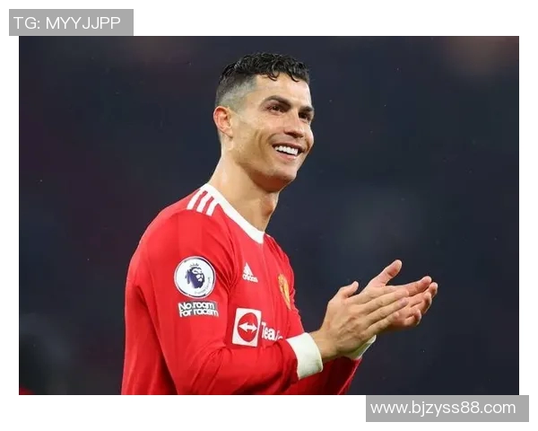 目前足球界最火爆的球星是谁他为何能赢得如此多的关注和喜爱